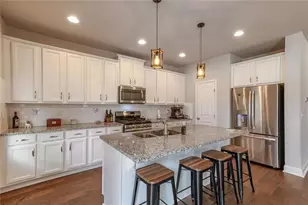 809 Joy Dr, Hoschton, GA 30548 - Photo 13