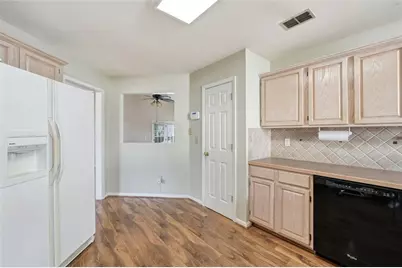 1243 Wynford Woods SW, Marietta, GA 30064 - Photo 13