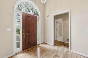 1243 Wynford Woods SW, Marietta, GA 30064 - Photo 5