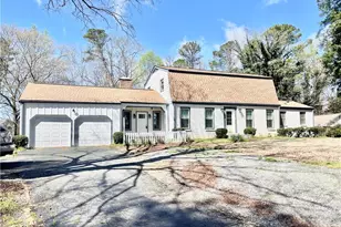 119 Woodlawn Dr NE, Marietta, GA 30067 - Photo 1