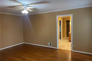 119 Woodlawn Dr NE, Marietta, GA 30067 - Photo 7