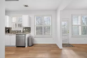 6364 Shoreview Cir, Flowery Branch, GA 30542 - Photo 15