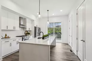 1261 Chelsea Cir NW, Atlanta, GA 30318 - Photo 3