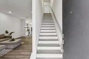 1261 Chelsea Cir NW, Atlanta, GA 30318 - Photo 11