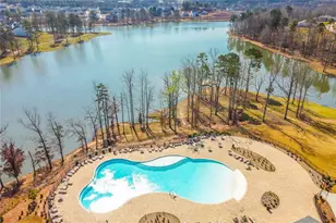 284 Pecks Ct, Hoschton, GA 30548 - Photo 7