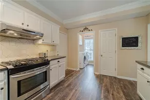 2240 Emerald Dr, Loganville, GA 30052 - Photo 15