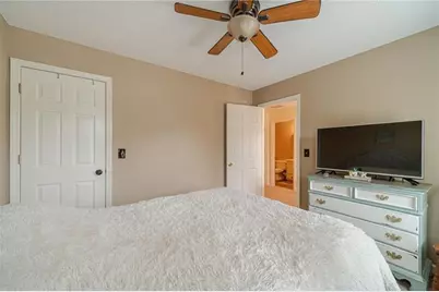 2240 Emerald Drive, Loganville, GA 30052 - Photo 25