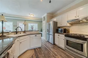 2240 Emerald Dr, Loganville, GA 30052 - Photo 13