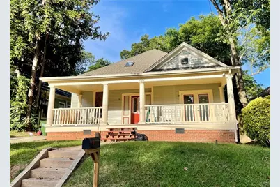 680 Grady Place SW, Atlanta, GA 30310 - Photo 1