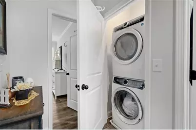 6176 Eves Way, Norcross, GA 30071 - Photo 17