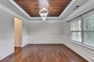 1098 Boxwood Ln, Canton, GA 30114 - Photo 7