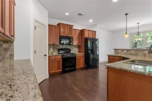 8505 Village School Dr, Cumming, GA 30041 - Photo 35