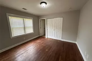 2397 Sandy Plains Rd, Marietta, GA 30066 - Photo 17