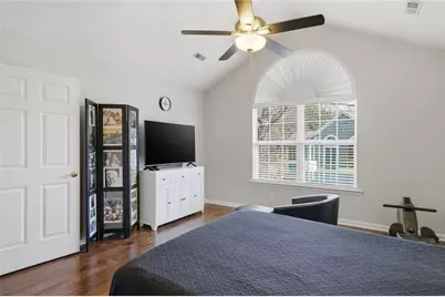 2132 Carefree Circle #10, Marietta, GA 30062 - Photo 11