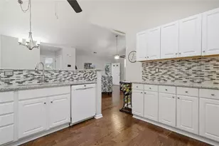 2132 Carefree Cir, Marietta, GA 30062 - Photo 15