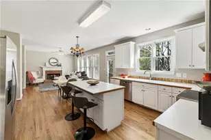 580 Golden Meadows Ln, Suwanee, GA 30024 - Photo 3