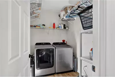 7070 Foxberry Ln, Roswell, GA 30075 - Photo 9