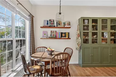 7070 Foxberry Ln, Roswell, GA 30075 - Photo 7