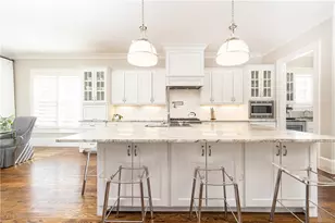 2893 Lookout Pl NE, Atlanta, GA 30305 - Photo 13