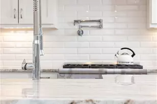 2893 Lookout Pl NE, Atlanta, GA 30305 - Photo 9