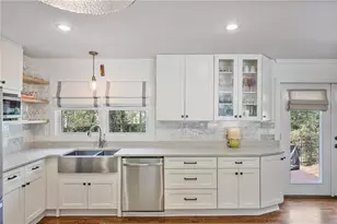 2144 Jonathon Ln NE, Atlanta, GA 30319 - Photo 9