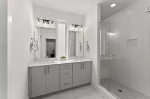 1256 Chelsea Cir NW, Atlanta, GA 30318 - Photo 23