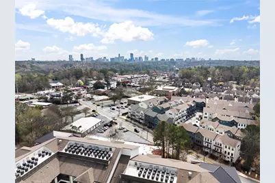 144 Chestnut Circle, Atlanta, GA 30342 - Photo 3