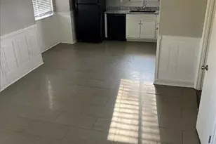 5441 Biffle Ct, Stone Mountain, GA 30088 - Photo 5