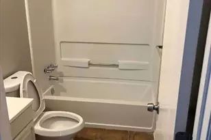 5441 Biffle Ct, Stone Mountain, GA 30088 - Photo 9