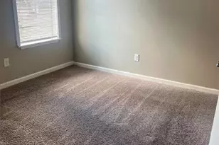 5441 Biffle Ct, Stone Mountain, GA 30088 - Photo 7