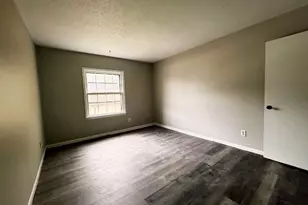 2928 Parc Lorraine, Lithonia, GA 30038 - Photo 17