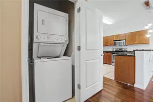 870 NW Mayson Turner Road NW, Atlanta, GA 30314 - Photo 7