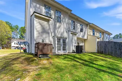 1686 Camden Forrest Trail, Riverdale, GA 30296 - Photo 17