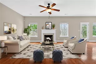 346 Highland Pointe Cir E, Dawsonville, GA 30534 - Photo 5