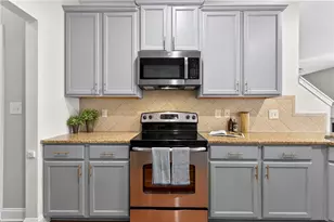 346 Highland Pointe Cir E, Dawsonville, GA 30534 - Photo 7