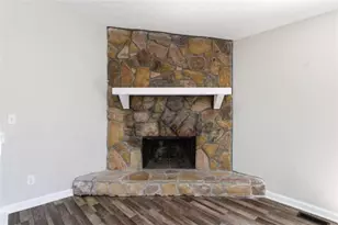 296 Firecrest Ln, Lawrenceville, GA 30045 - Photo 17