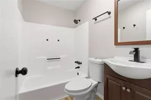 296 Firecrest Ln, Lawrenceville, GA 30045 - Photo 31