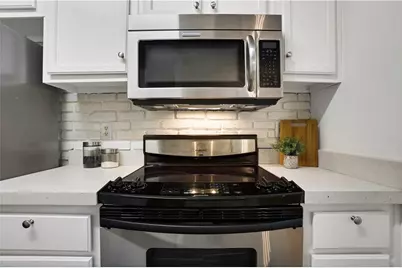 2700 Pine Tree Road NE #1017, Atlanta, GA 30324 - Photo 5