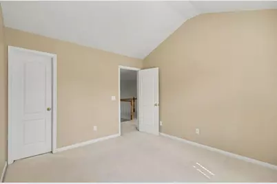 2367 Suwanee Pointe Drive, Lawrenceville, GA 30043 - Photo 27