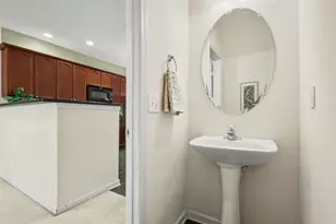 2367 Suwanee Pointe Dr, Lawrenceville, GA 30043 - Photo 17