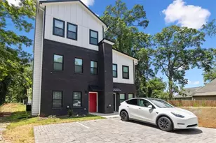 925 Hank Aaron Dr, Atlanta, GA 30315 - Photo 1