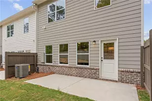 675 Sunstone Ln, Lawrenceville, GA 30043 - Photo 29