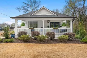 202 W Chandler St, Carrollton, GA 30117 - Photo 1