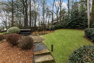 2588 Defoors Ferry Rd NW, Atlanta, GA 30318 - Photo 33
