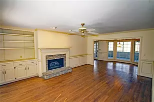 2070 Shallowford Park Manor, Roswell, GA 30075 - Photo 3