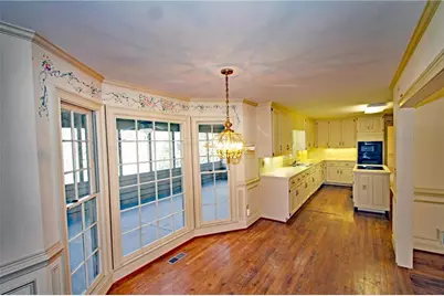 2070 Shallowford Park Manor, Roswell, GA 30075 - Photo 9