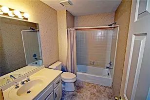 2070 Shallowford Park Manor, Roswell, GA 30075 - Photo 25