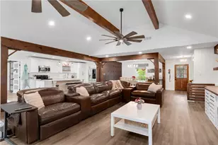 195 Thistlewood Ln, Roswell, GA 30075 - Photo 15