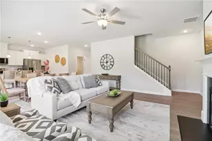 3716 Heron Creek Ct, Loganville, GA 30052 - Photo 7