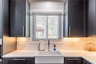 427 Arbour Run, Suwanee, GA 30024 - Photo 15